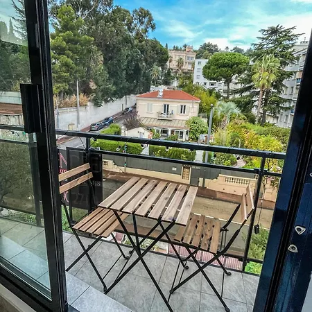 Cocon Riviera شقة *